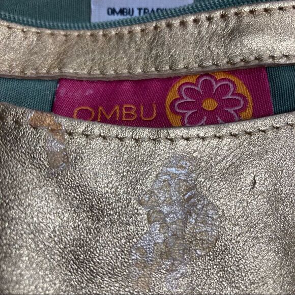 OMBU Genuine Leather Gold handbag 9X16‎ - Picture 9 of 13